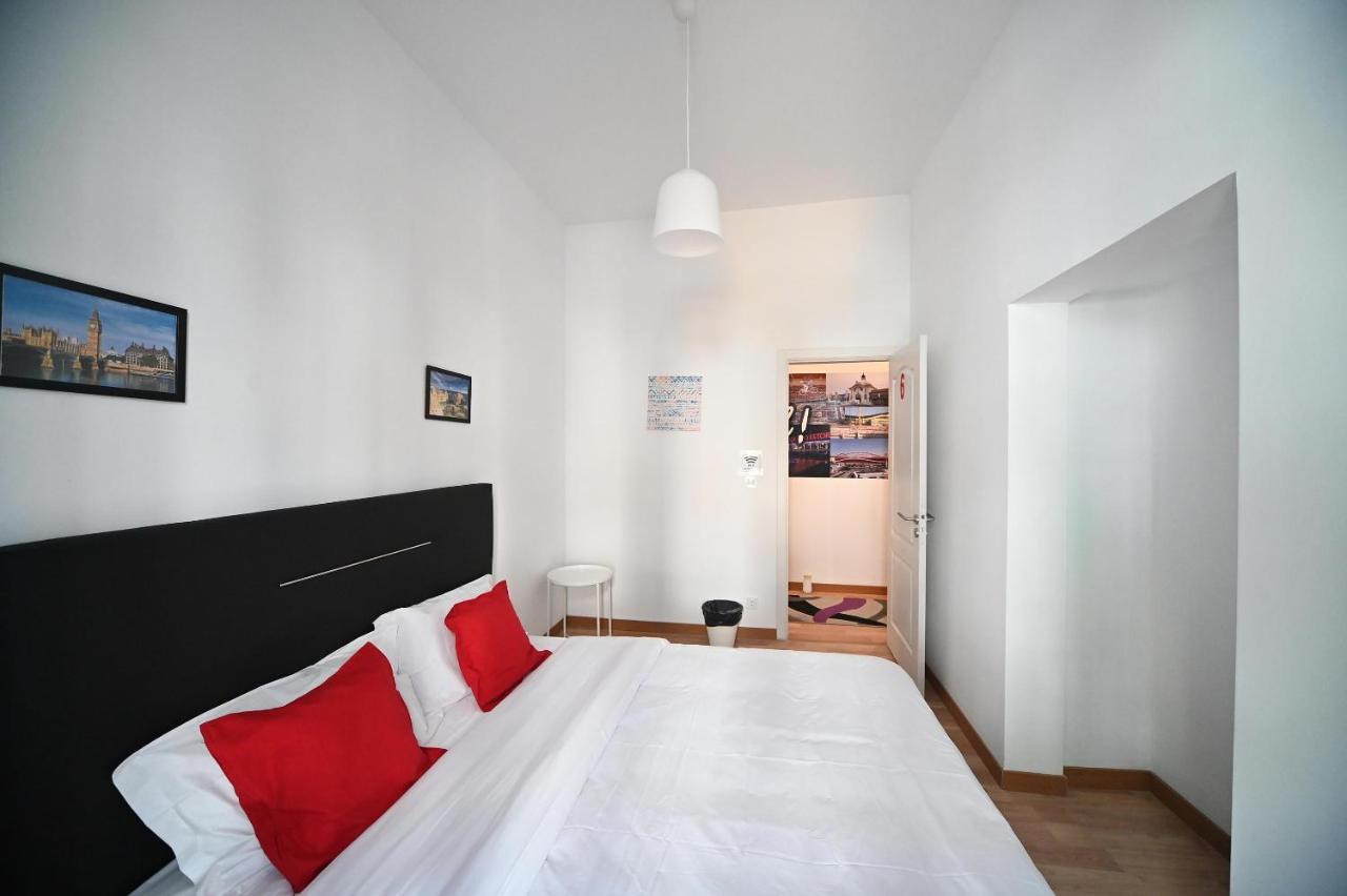 7 Requinte Hostel Lisbon Exterior photo